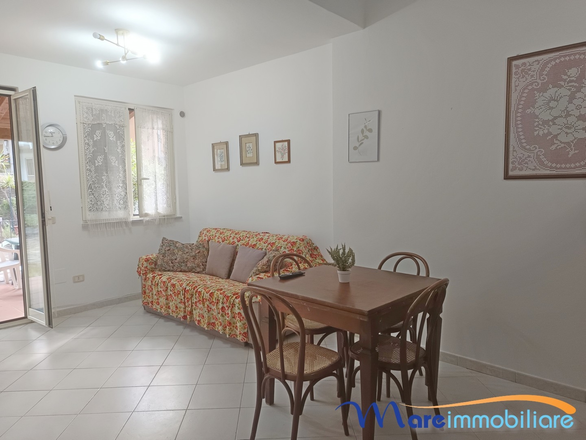 TRILOCALE 6 POSTI LETTO CON GIARDINO ESCLUSIVO
