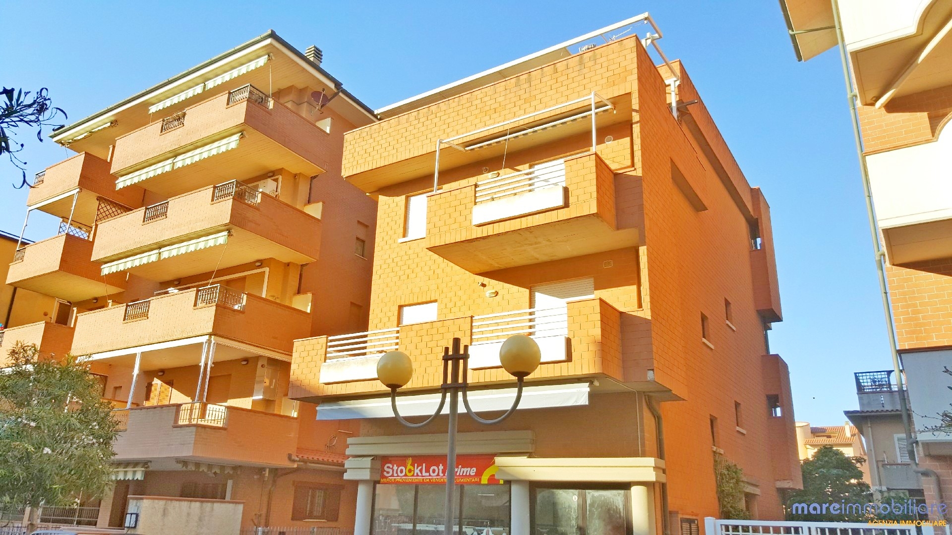Bilocale sul corso