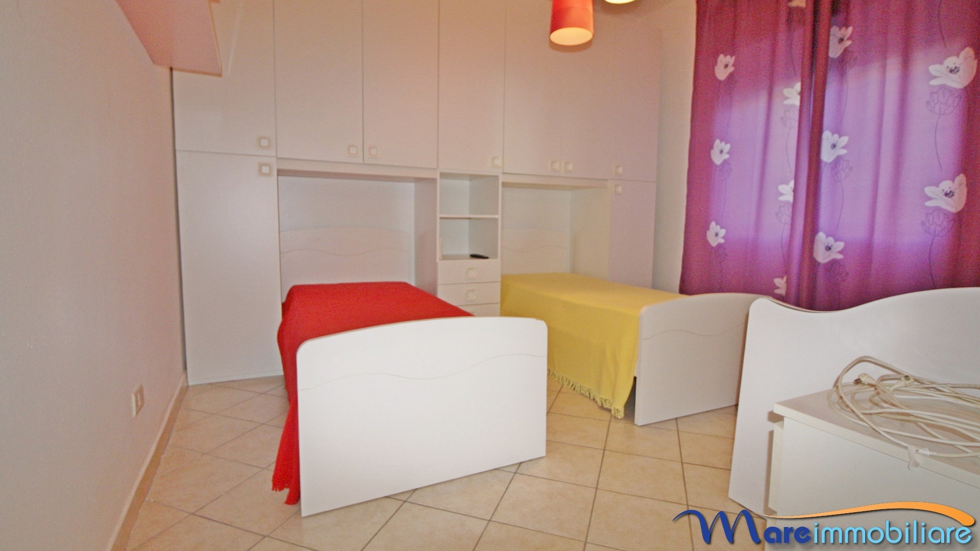 Appartamento due camere doppi servizi con giardino