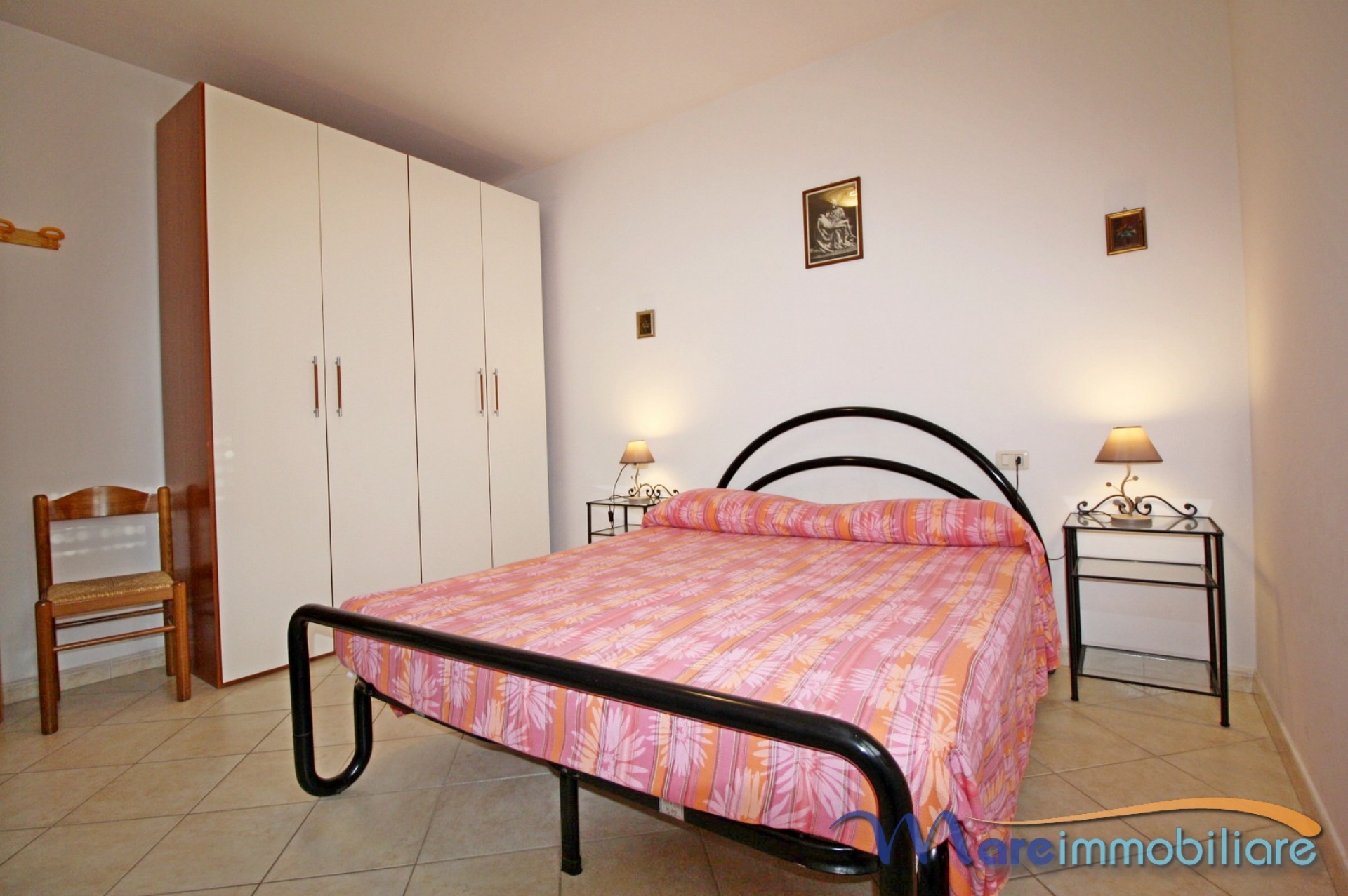 trilocale con due camere zona centrale