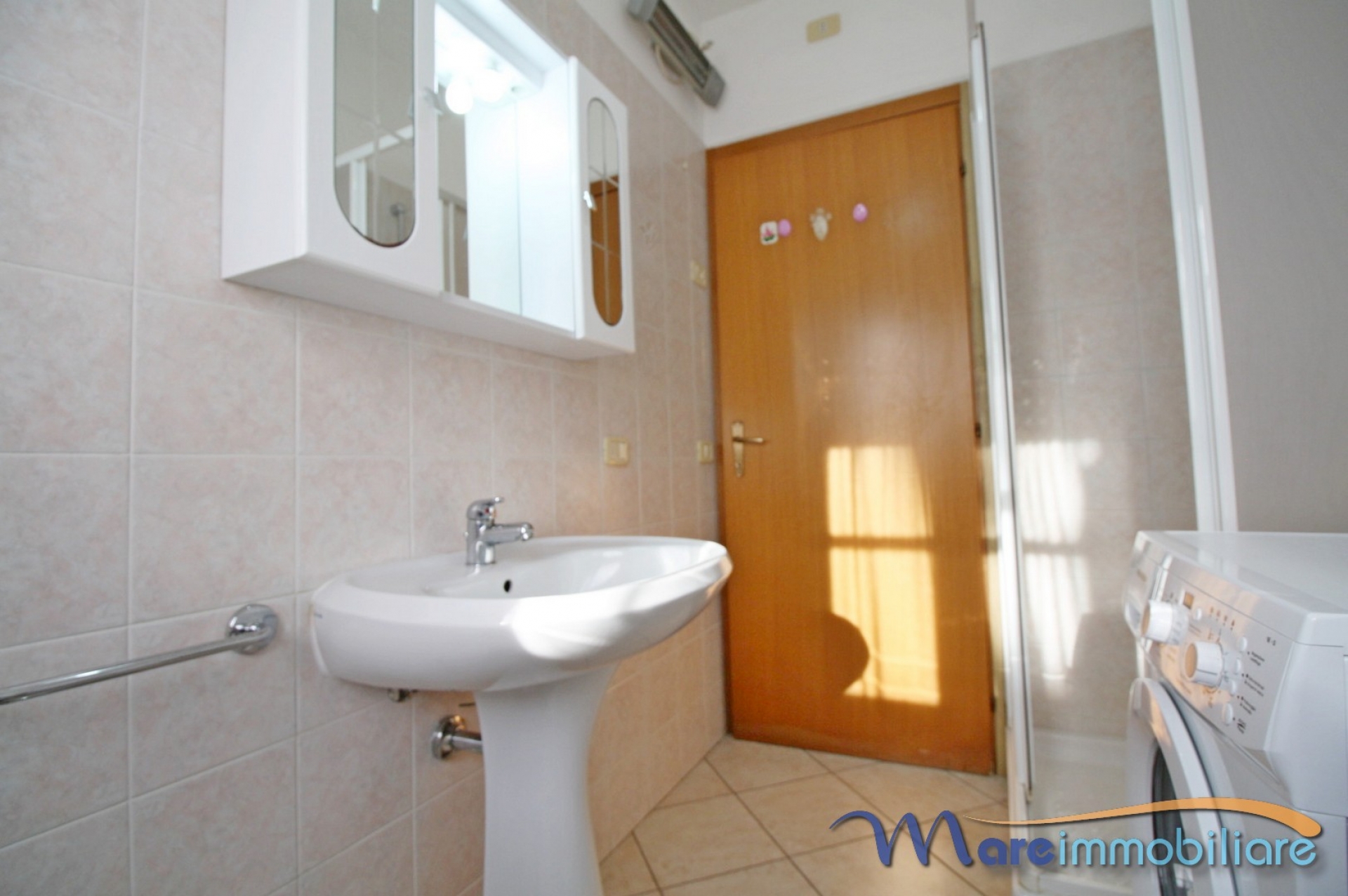trilocale con due camere zona centrale