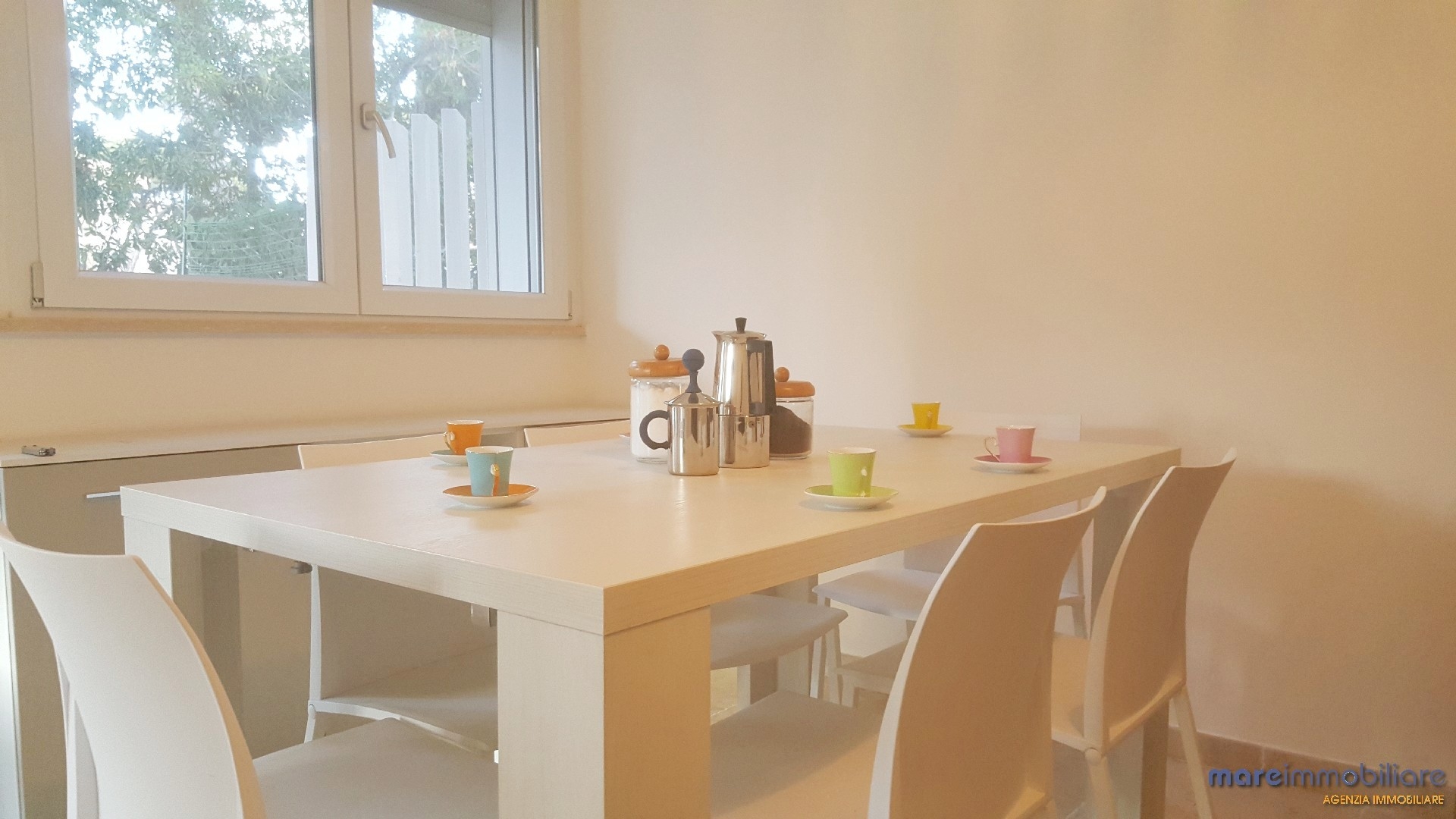 Nuova Villetta con giardino e posto auto