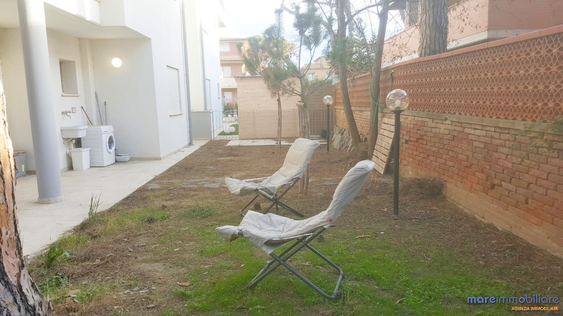 Nuova Villetta con giardino e posto auto