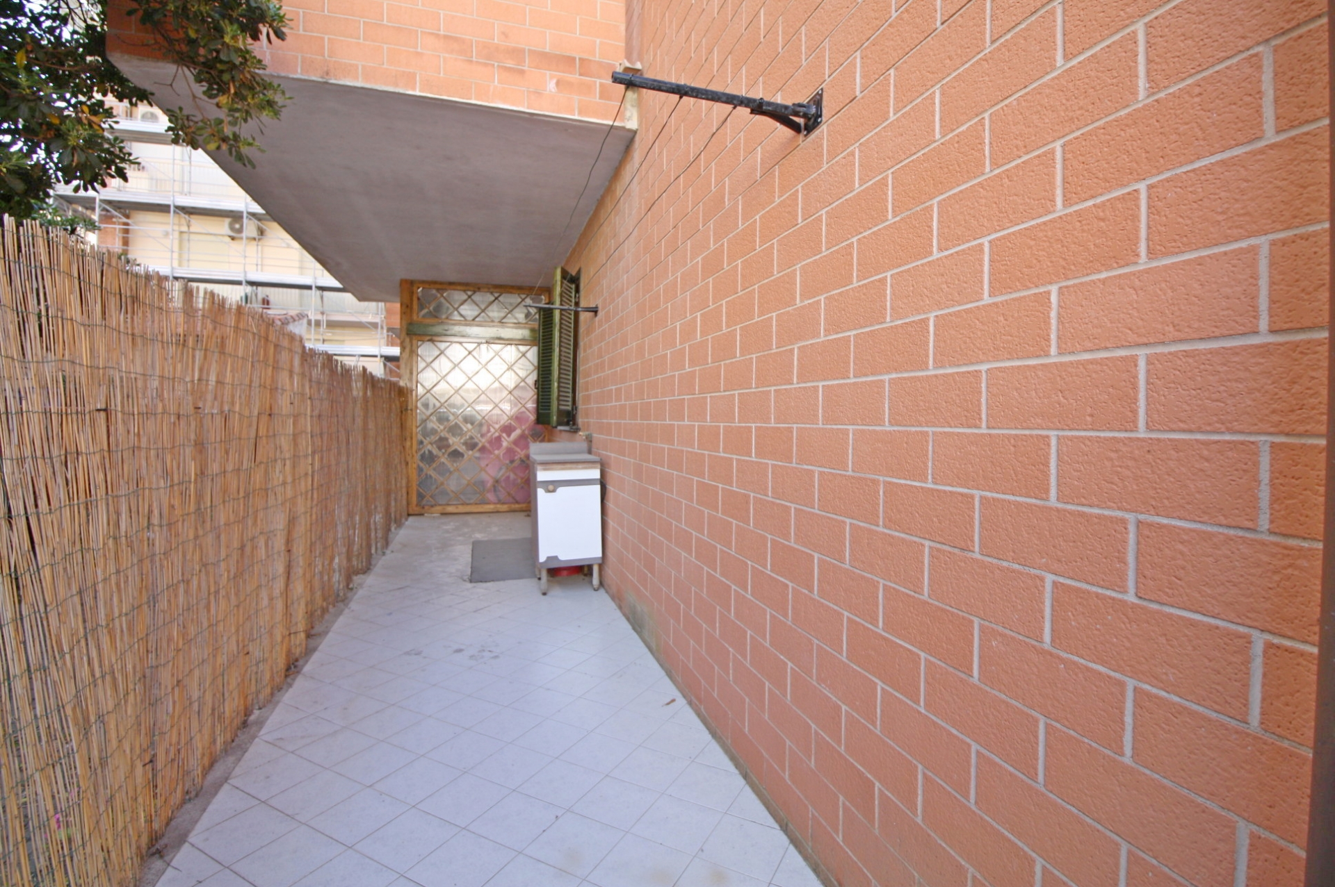Trilocale con giardino in zona centrale
