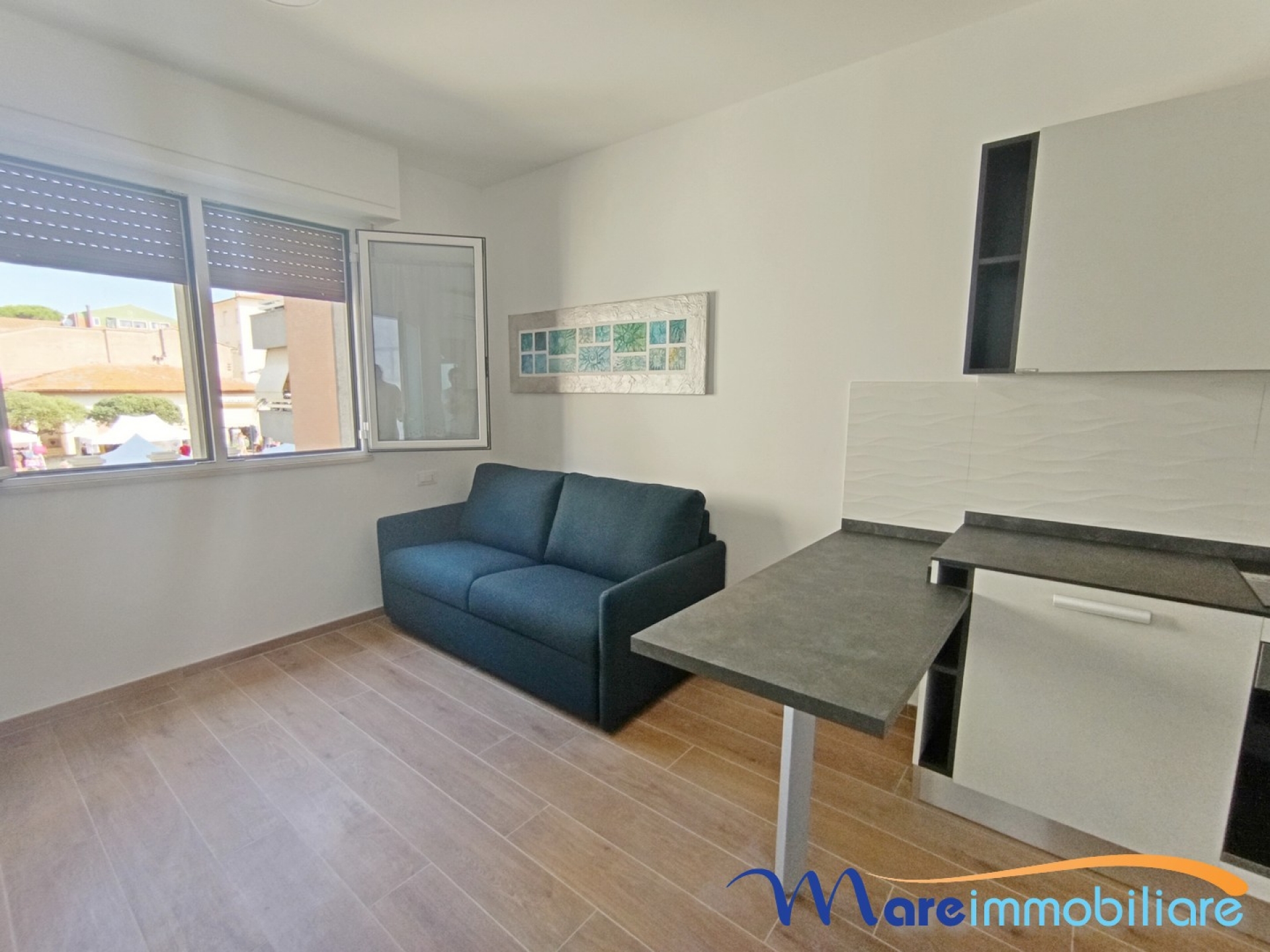 Bilocale su due livelli zona centro