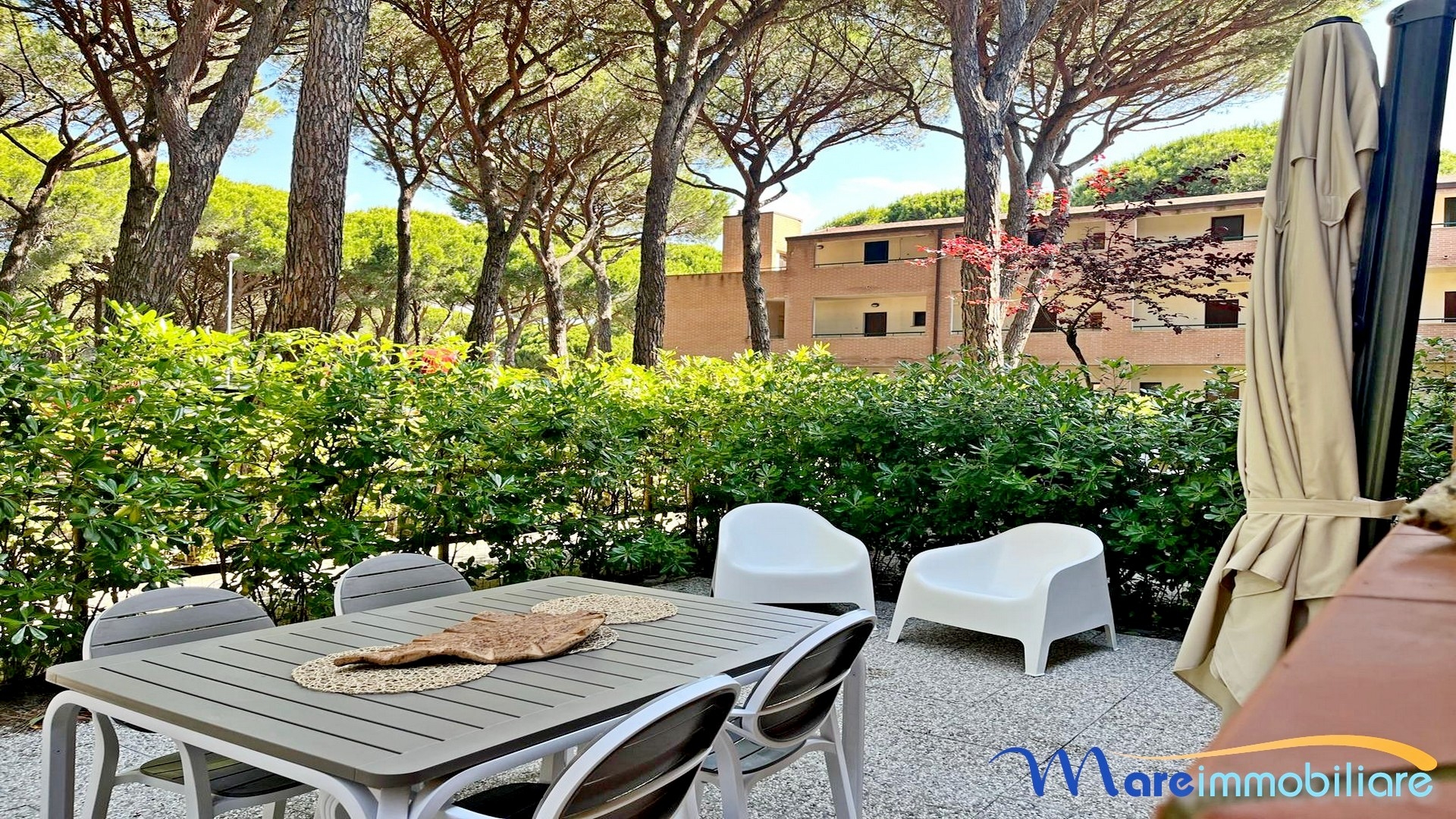 Bilocale con giardino e posto auto