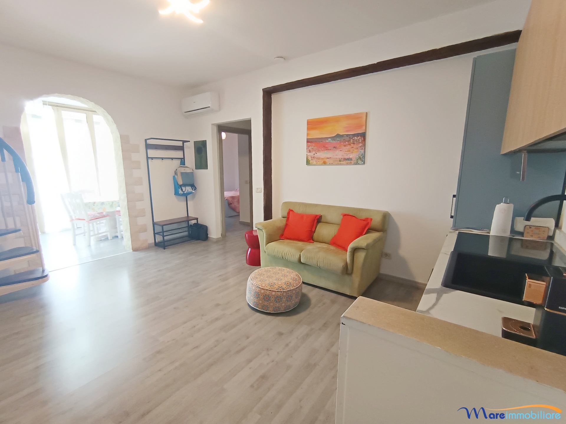 bilocale con 2 camere da letto e posto auto - zona sud-