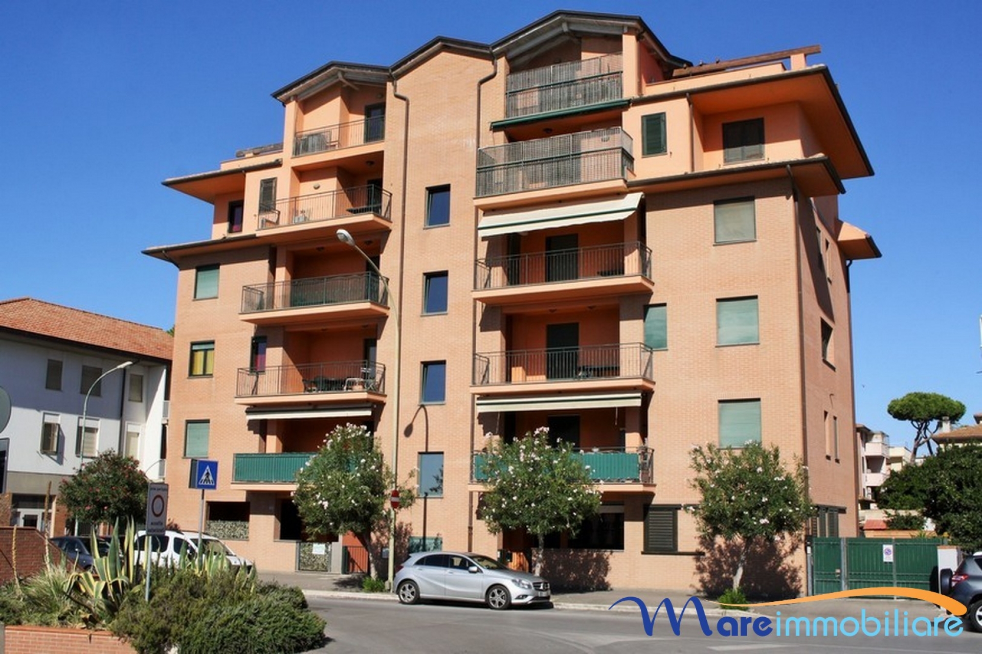 Marina di Grosseto – Attico su due livelli a 200 m dal mare