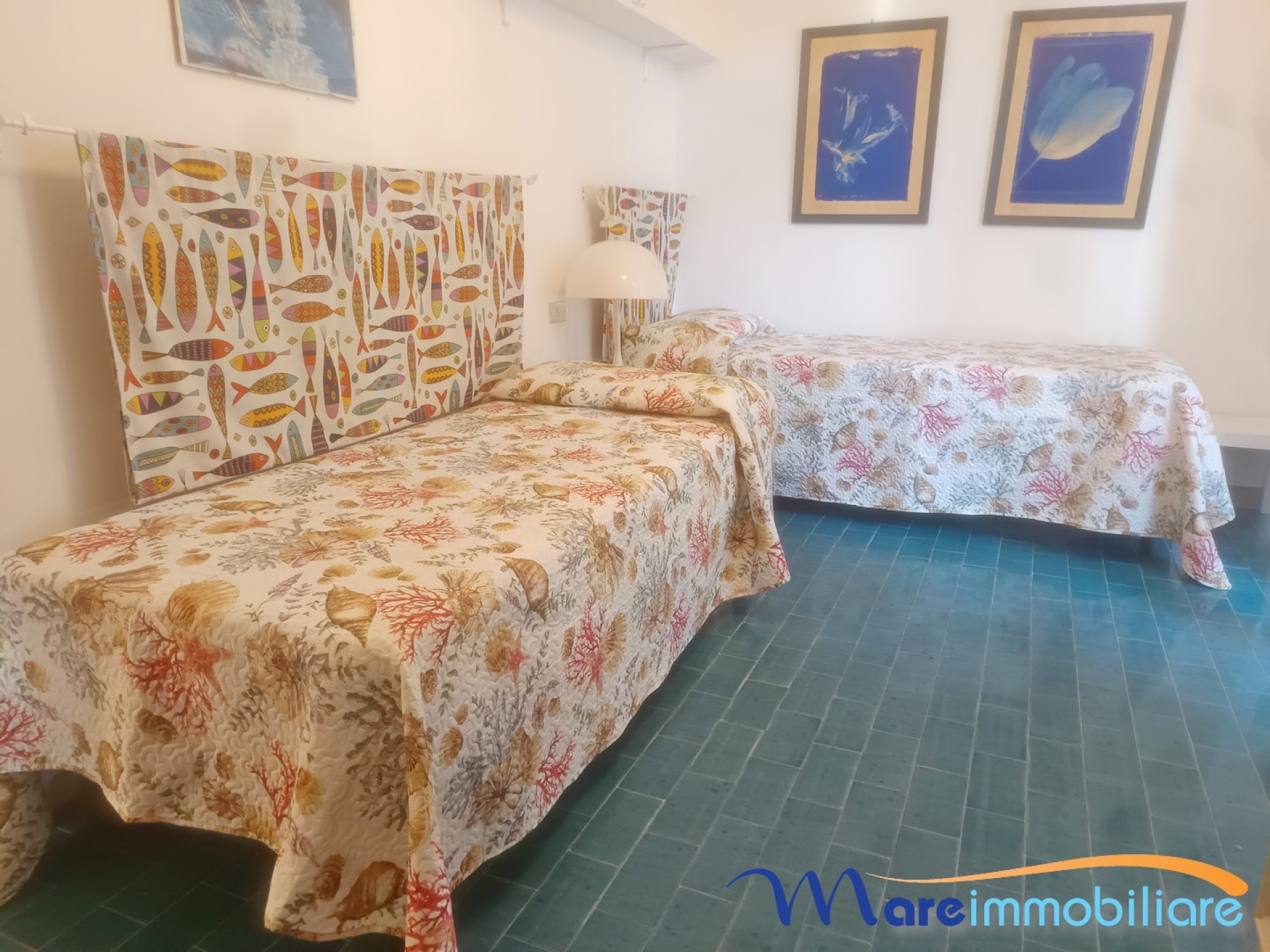 Villetta terra tetto con giardino e posto auto